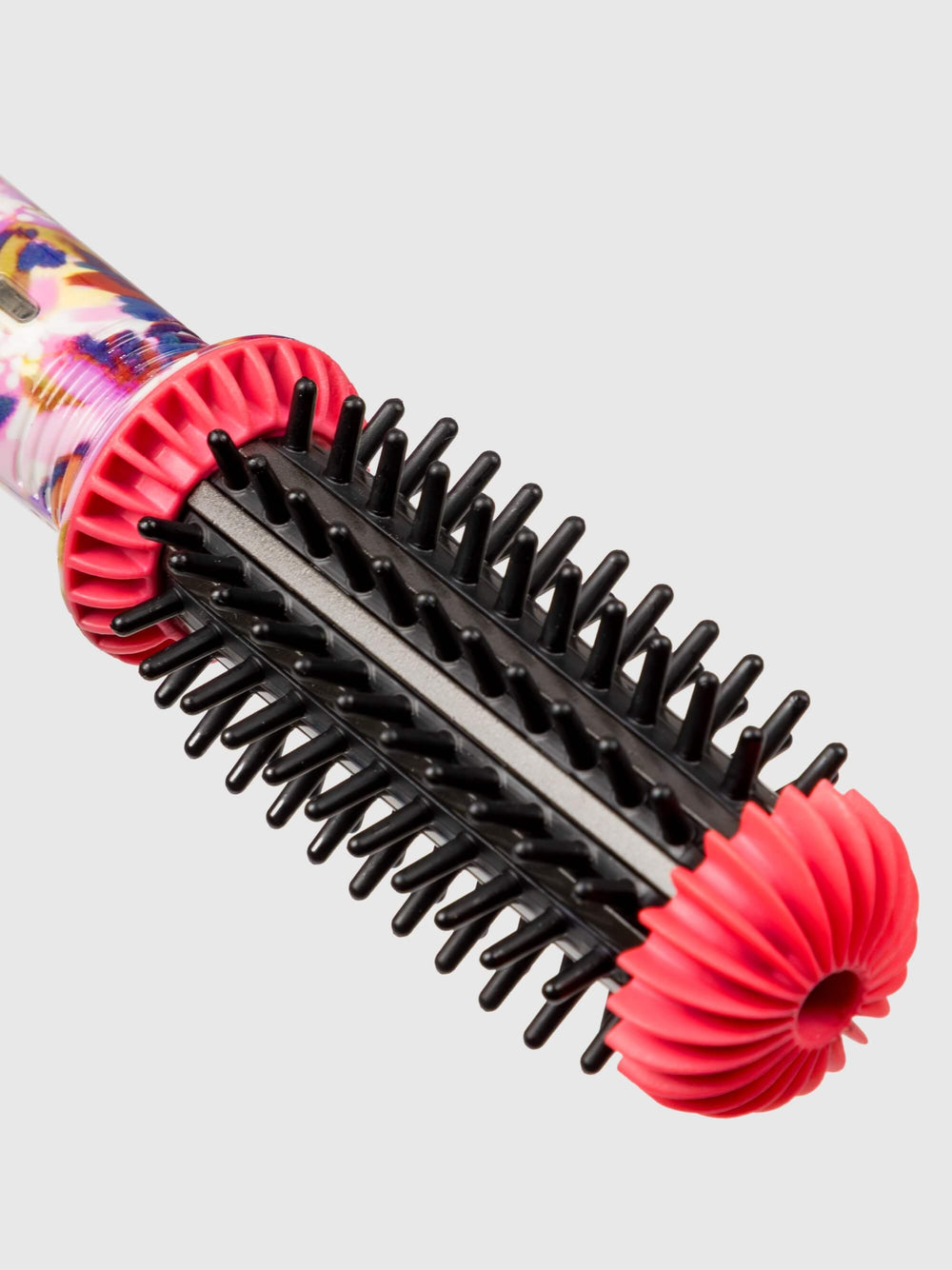 Closeup on GoGo Mini Round Brush in Pink Petal Teeth