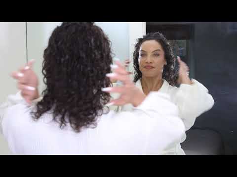 Duet Satin-Microfiber Twist Towel